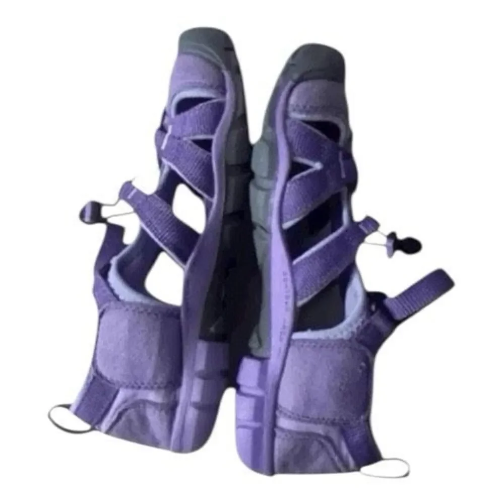 Keen Newport H2 Kids-Youth Water Sandals Size 4 Purple Hiking Girls Close Toe